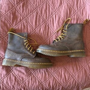 Brown Leather doc martens Boots